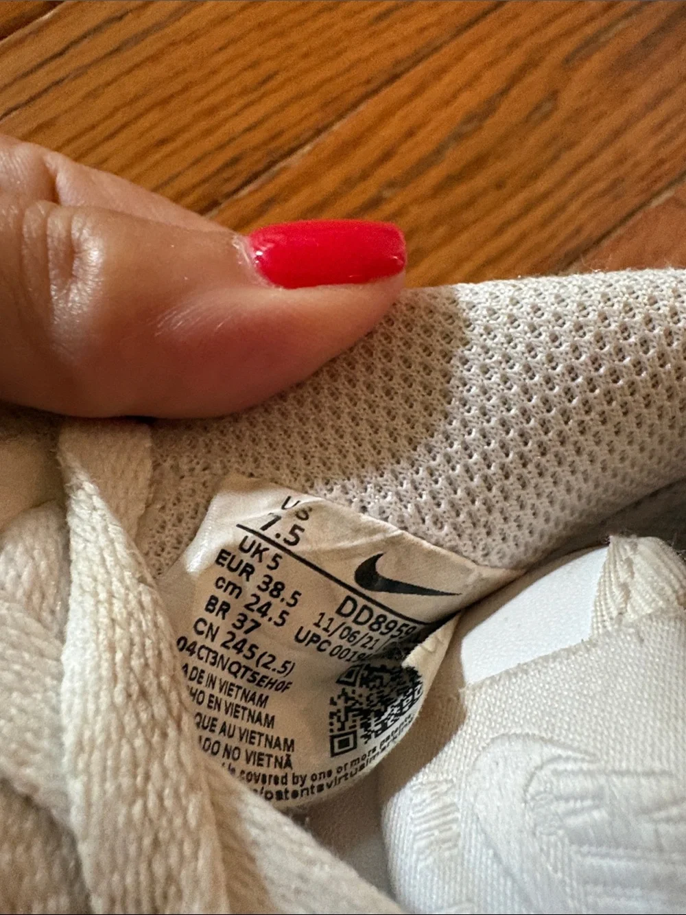 Nike Kids White Low-Top Sneakers